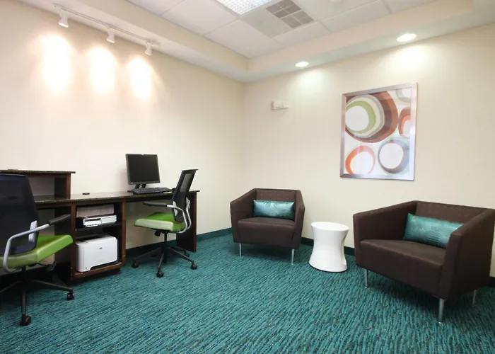 Springhill Suites By Marriott Tulsa